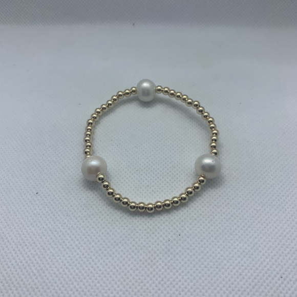 COPY - COPY - Custom made 14k 4 mm Gold filled Pearl bracelet - Picture 3 of 5